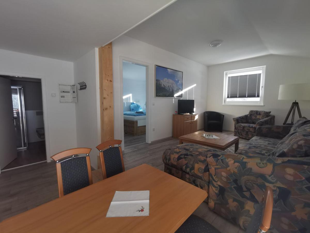Landhotel Kastanienhof Gundersheim Екстер'єр фото